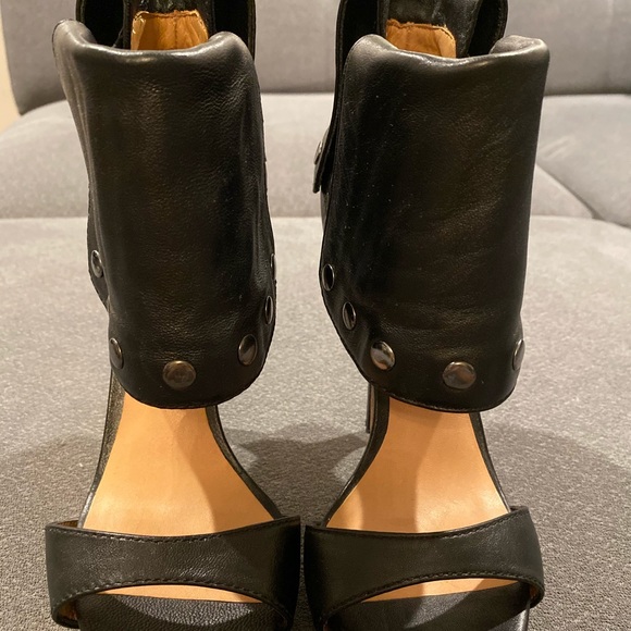 L.A.M.B heels - Picture 2 of 4